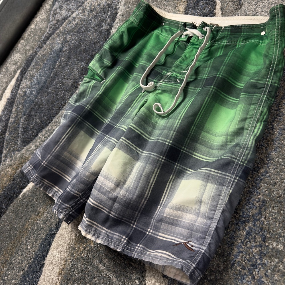 Rusty Board Shorts Mens 32 Green Plaid Ombre Surf Trunks Bottle Opener Accessory